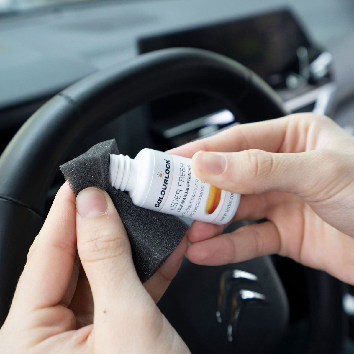 Leather Steering Wheel Kit (Black)