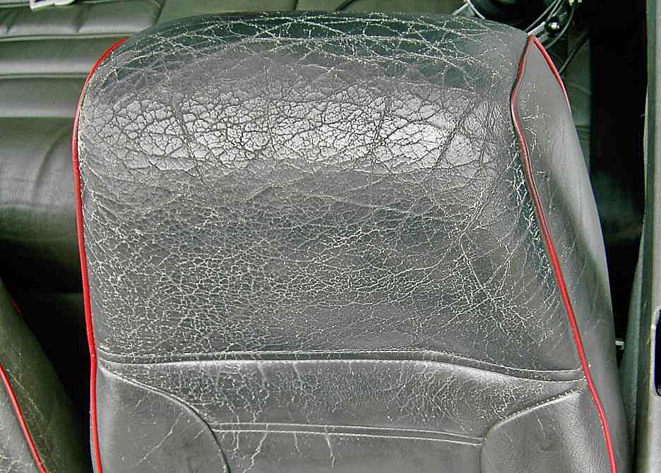 Neutral Binder for Repairing Cracked Dry and Scaly Leather