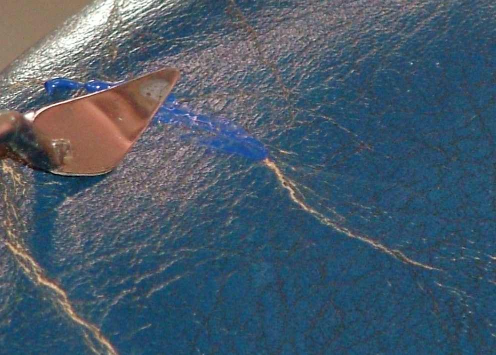 Fluid Leather Filler