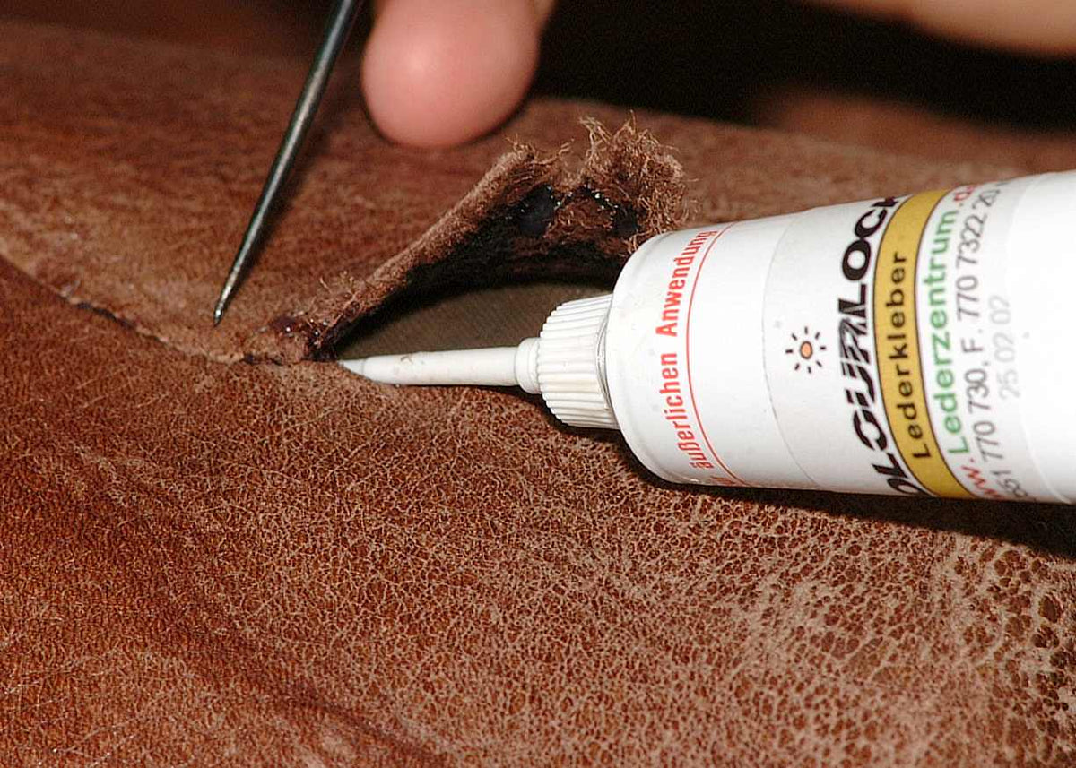 Fluid Leather Filler